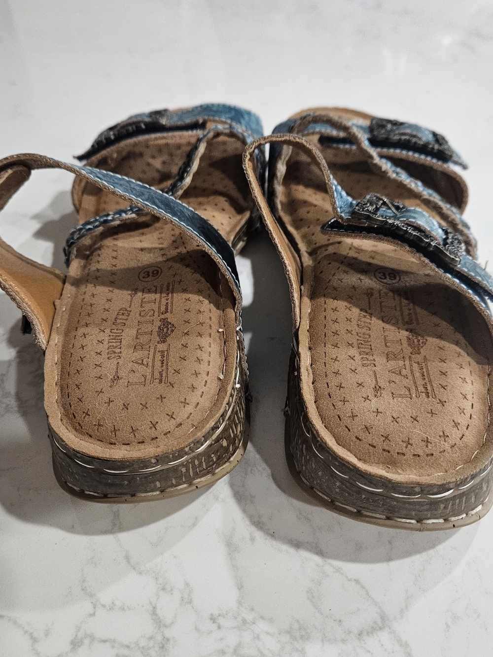 L'artiste Women's Teal Embossed Leather Slide Sandals Size 39 - Picture 4 of 5
